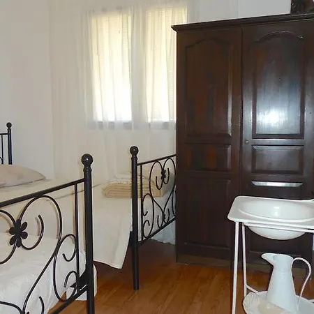 Apartment House *